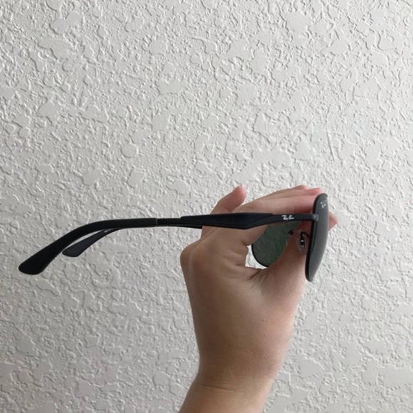 Authentic Men’s Aviator Sunglasses - Picture 3 of 7